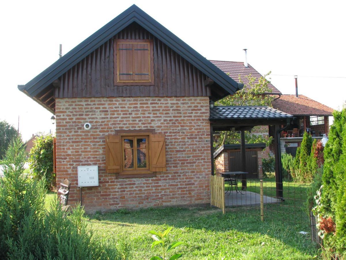 Holiday home Plavi Lav Potok