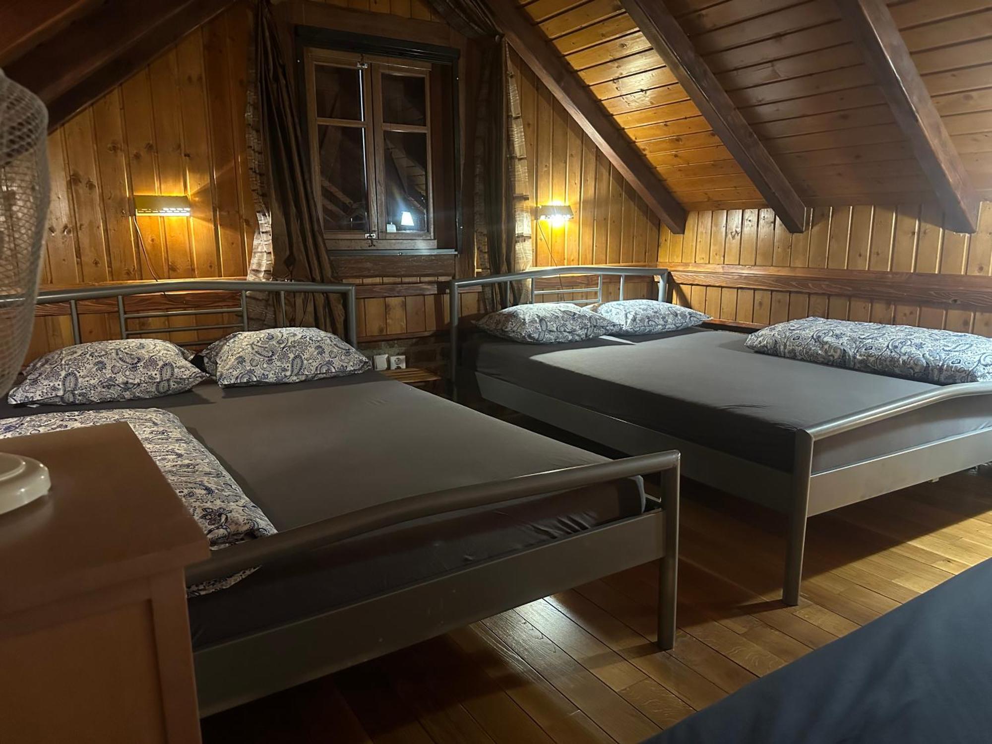 Holiday home Plavi Lav